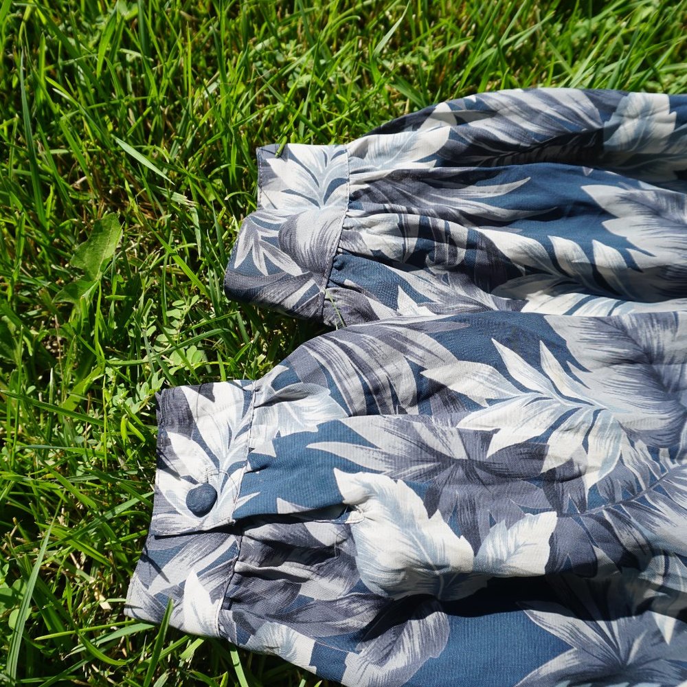 Unique Blue Botanical Button-Down - image 4